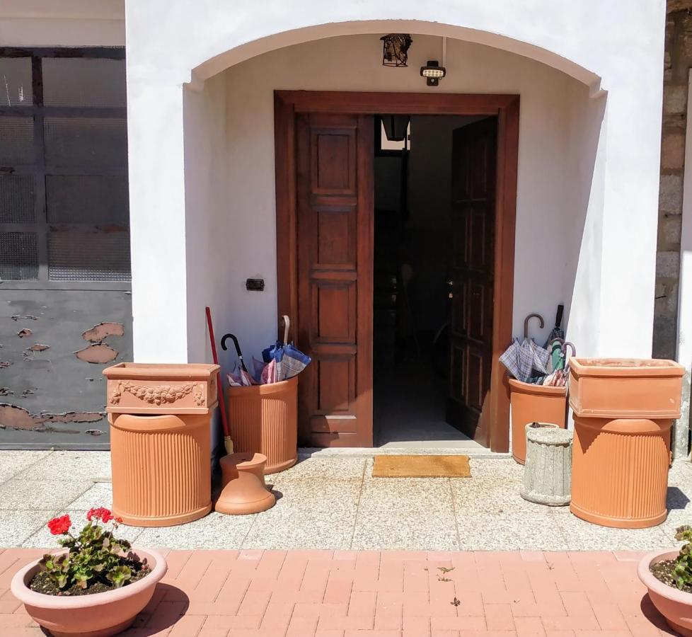 Appartamento Casa Marina Verbania Esterno foto