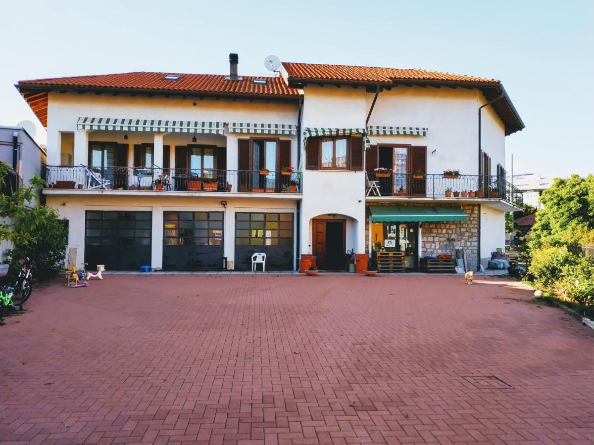 Appartamento Casa Marina Verbania Esterno foto
