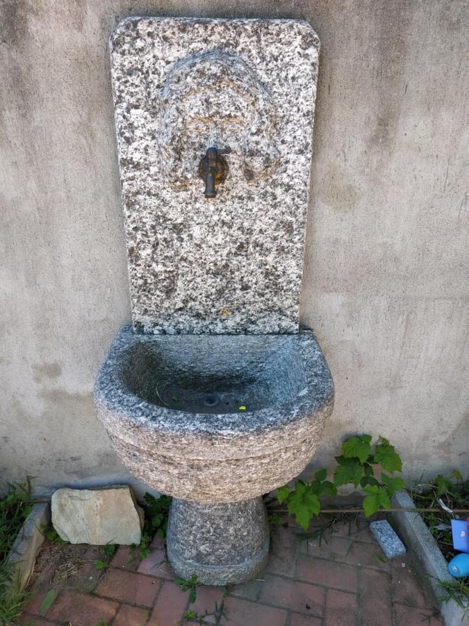 Appartamento Casa Marina Verbania Esterno foto