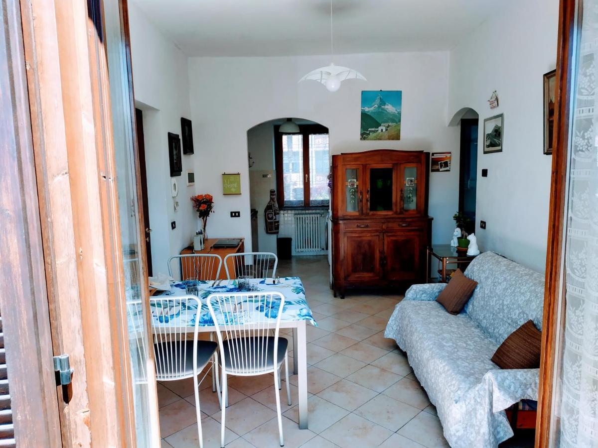 Appartamento Casa Marina Verbania Esterno foto