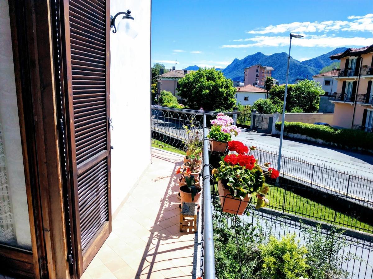 Appartamento Casa Marina Verbania Esterno foto