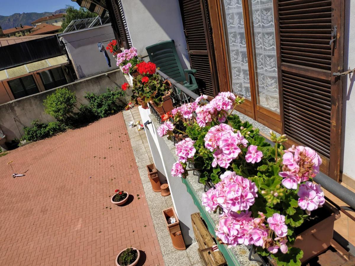 Appartamento Casa Marina Verbania Esterno foto